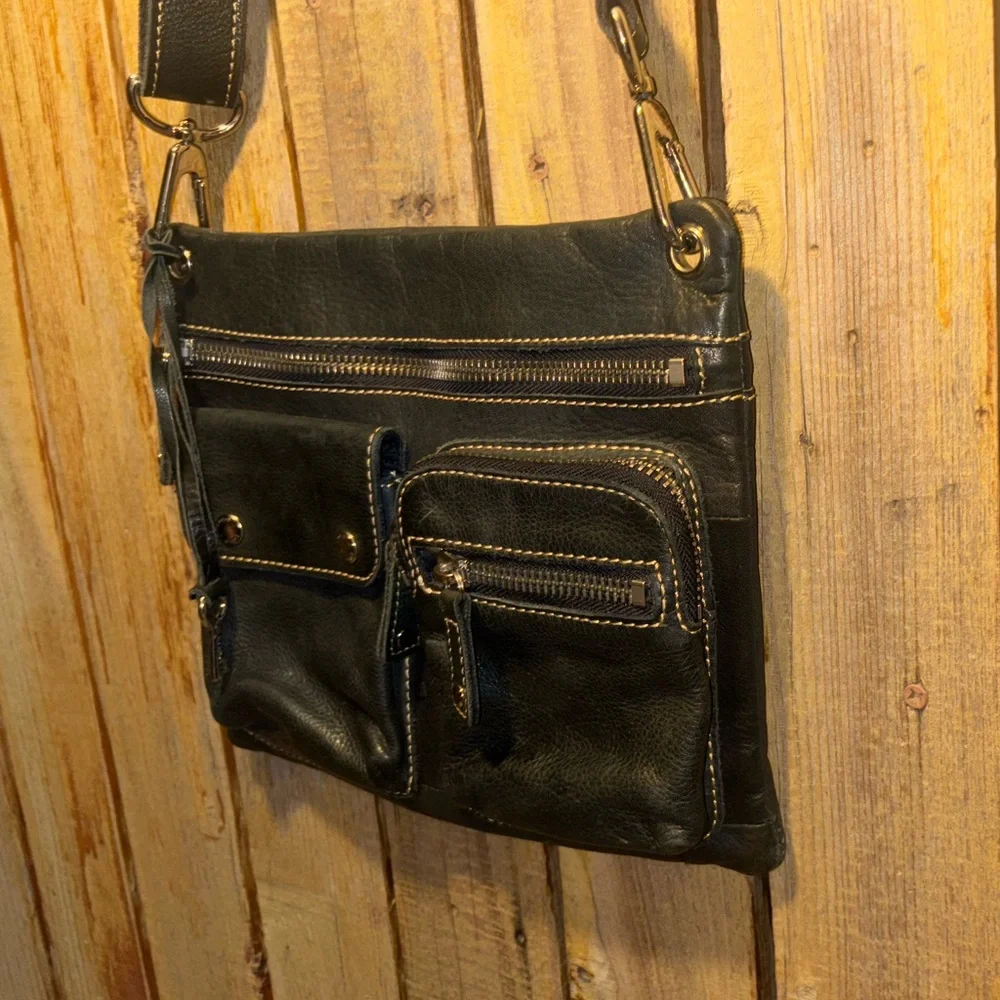 Fossil Black Leather Shoulder Bag
